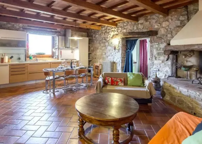 Casa Mazzocchi Vista Su Poppi